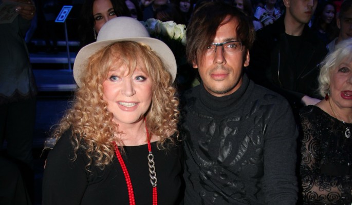 Сбежавшего от Пугачевой Галкина застали с другой женщиной