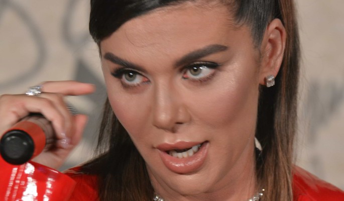 "Как жить без боли?": Седокова твердо решила бросить молодого мужа