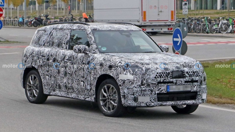 Первый шпионский фотосет нового Mini Countryman 2023