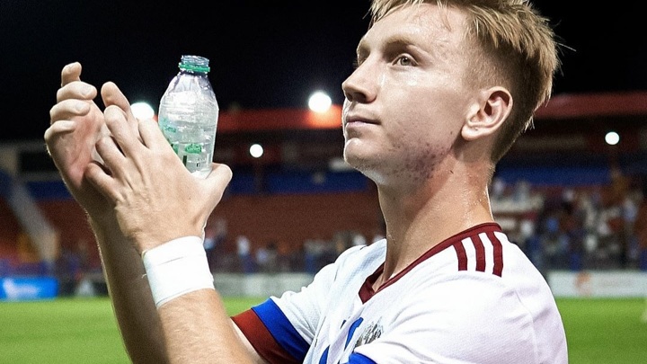 Спартаковец Умяров получил травму в матче молодежной сборной