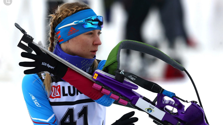 Евгения Буртасова взяла серебро на этапе Кубка IBU