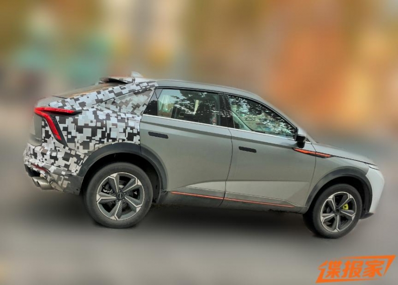 Haval вывел на тесты новую версию кроссовера Monster 2022