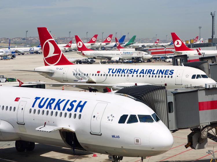 Turkish Airlines отмечает круглые даты: 70 лет полетов на Ближний Восток и 40 лет в ОАЭ