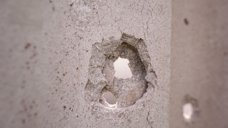 Украинские силовики три раза за сутки нарушили перемирие, заявили в ЛНР